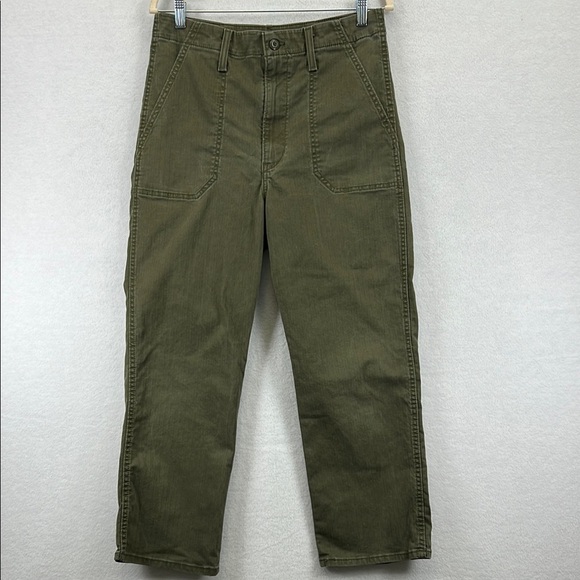 Levi’s Surplus Straight Women’s Pants Sz 30 Green 99% Cotton 1% Elastane EUC